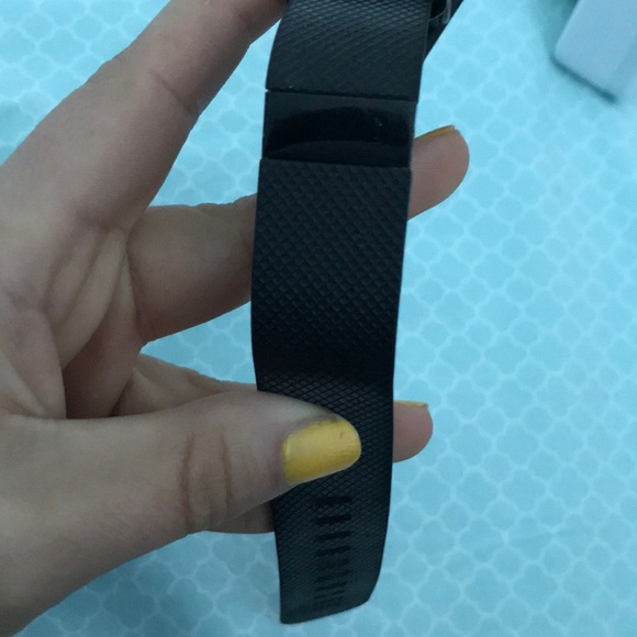 HR Fitbit - Picture 3 of 3